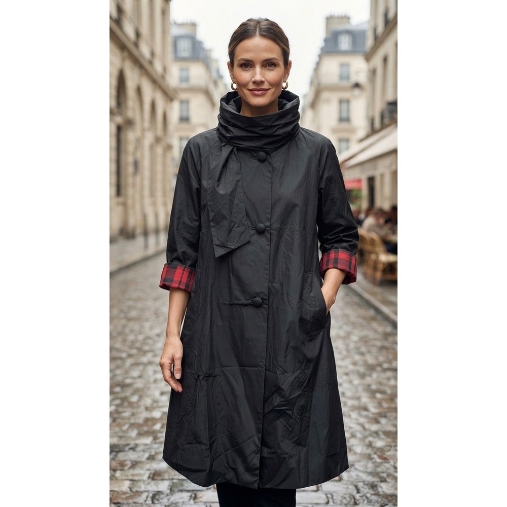 VTG Main Street Pure Silk Rain Jacket Black Red Striped Lining 1960s Women's L?